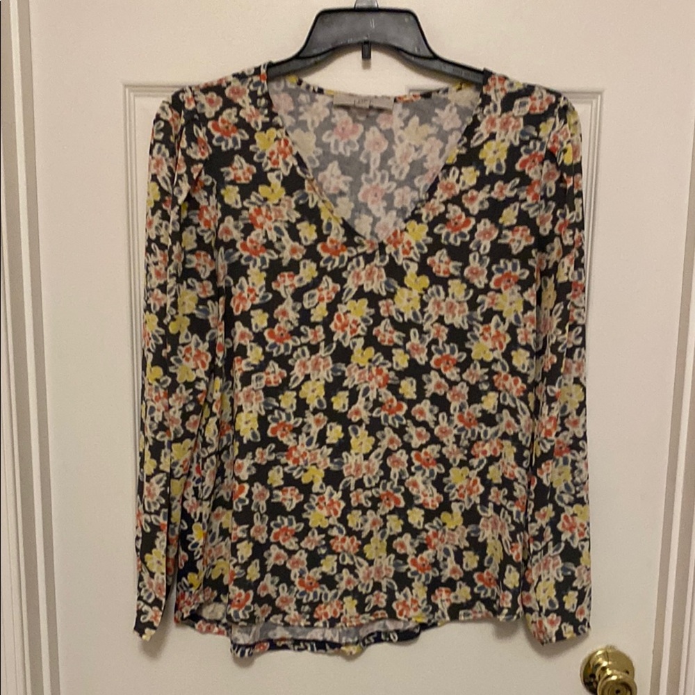 LOFT Floral V-Neck Women's Top